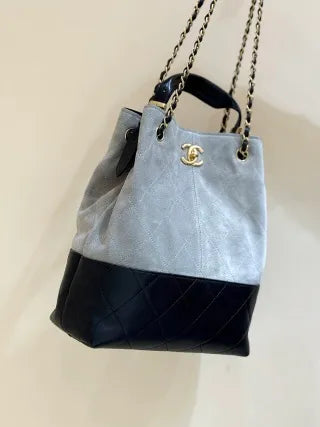 25A Suede Patchwork Vertical Hobo Bag 23420530001730