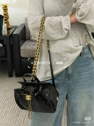 25B Medium Caviar Leather Backpack 136724