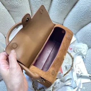 26A Leather Bowling 9.1 in Handbag AP5294
