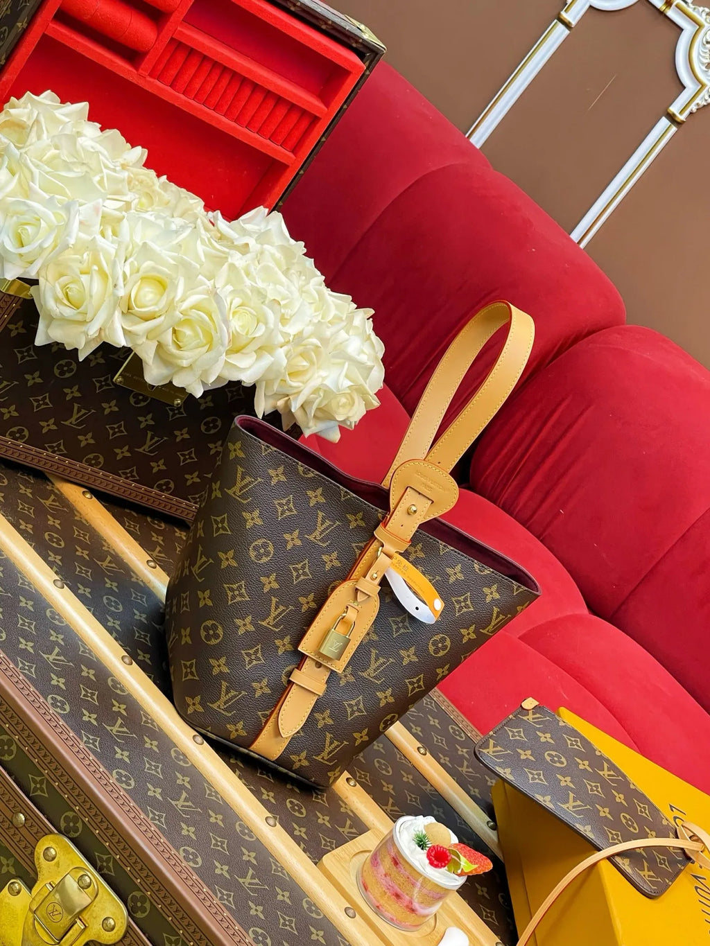 All In Monogram Canvas 8.3 in Handbag M29628