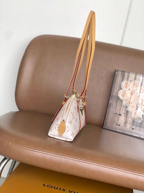 Alma 11.4 in Handbag 838930