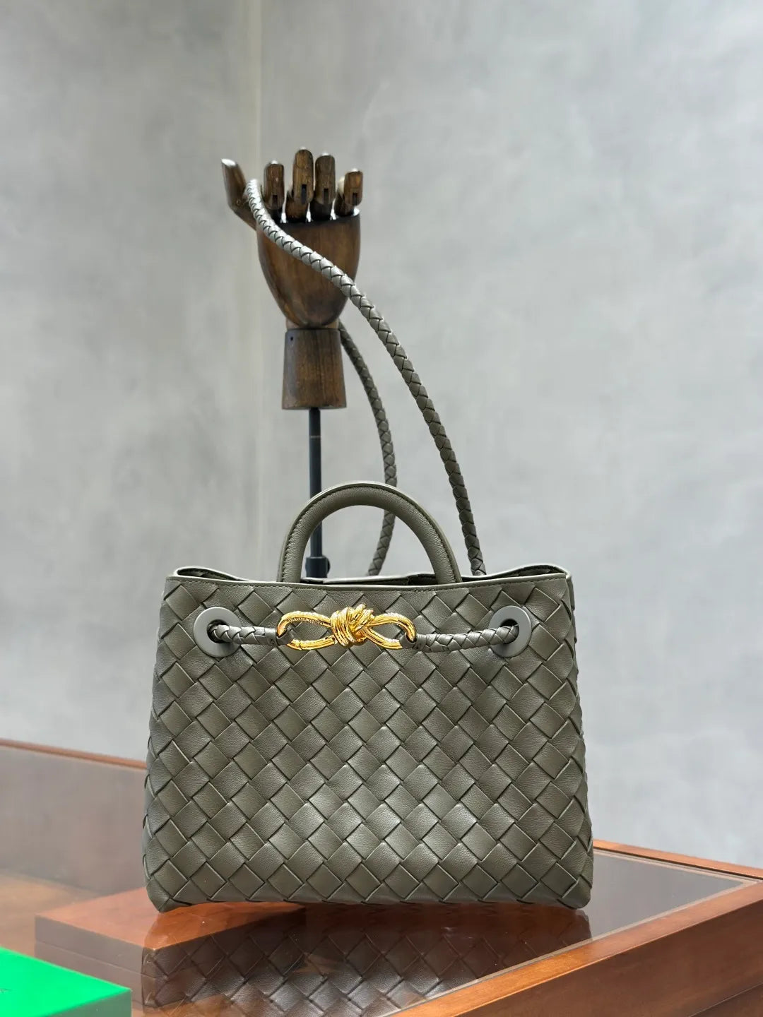 Andiamo Lambskin 9.8 in Handbag 766014