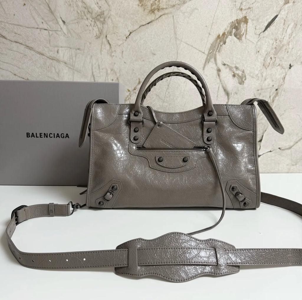 Balencia City Dark Walnut 15.0 in Bag 2626L118 217467
