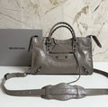 Balencia City Dark Walnut 15.0 in Bag 2626L118 217467