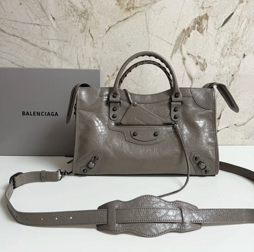 Balencia City Dark Walnut 15.0 in Bag 2626L118 217467