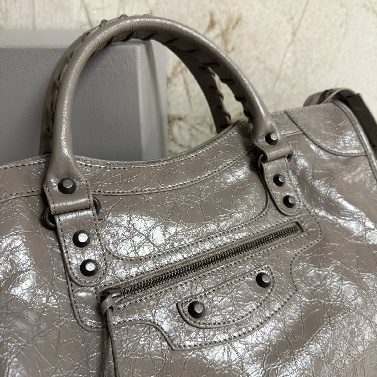 Balencia City Dark Walnut 15.0 in Bag 2626L118 217467