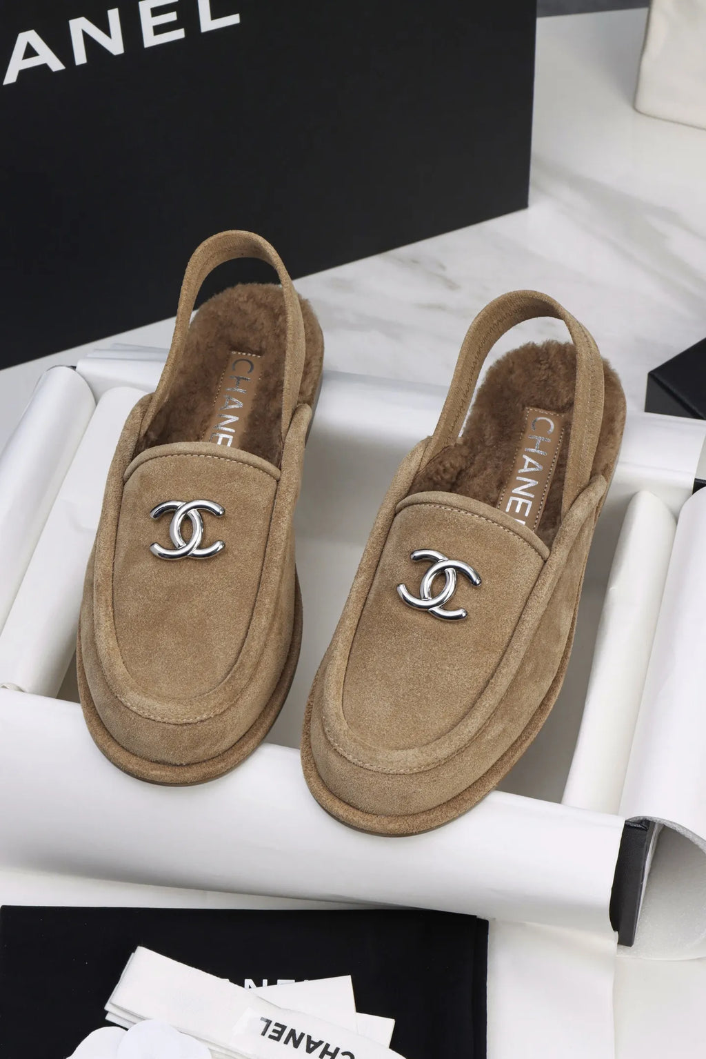 BEON 25 Maillard Plush Shoes 305031