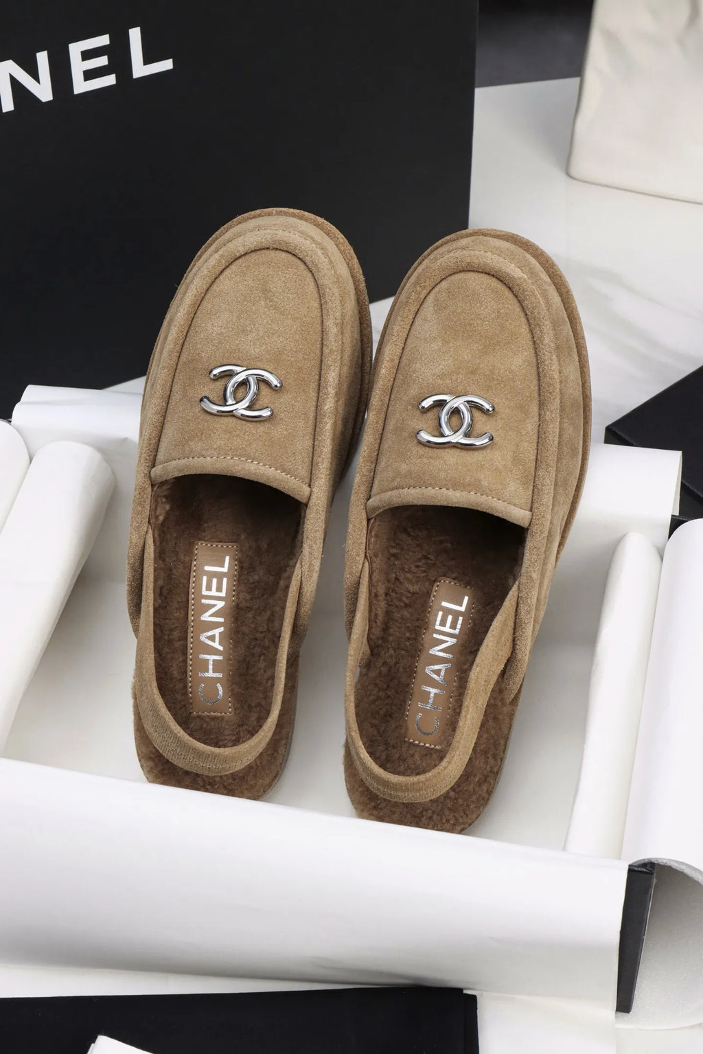 BEON 25 Maillard Plush Shoes 305031