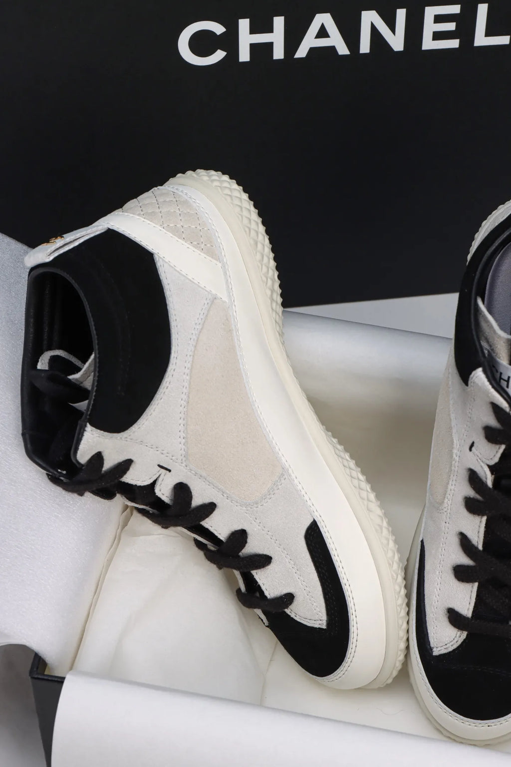 BEON 25D High-Top Panda Sneakers 485974