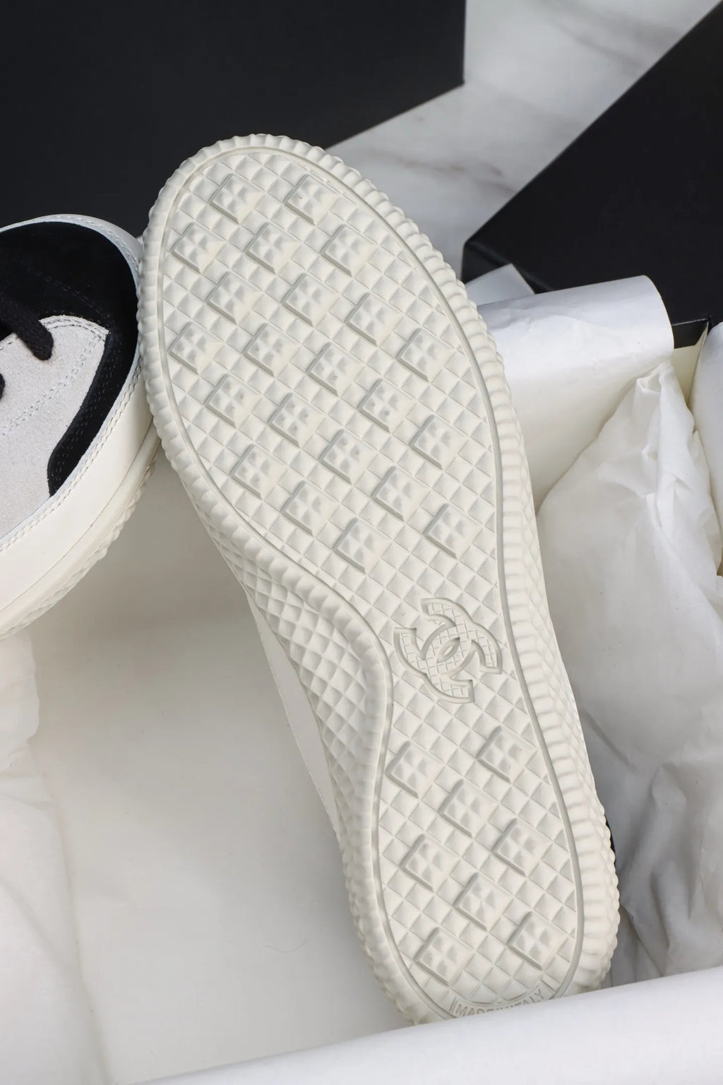 BEON 25D High-Top Panda Sneakers 485974
