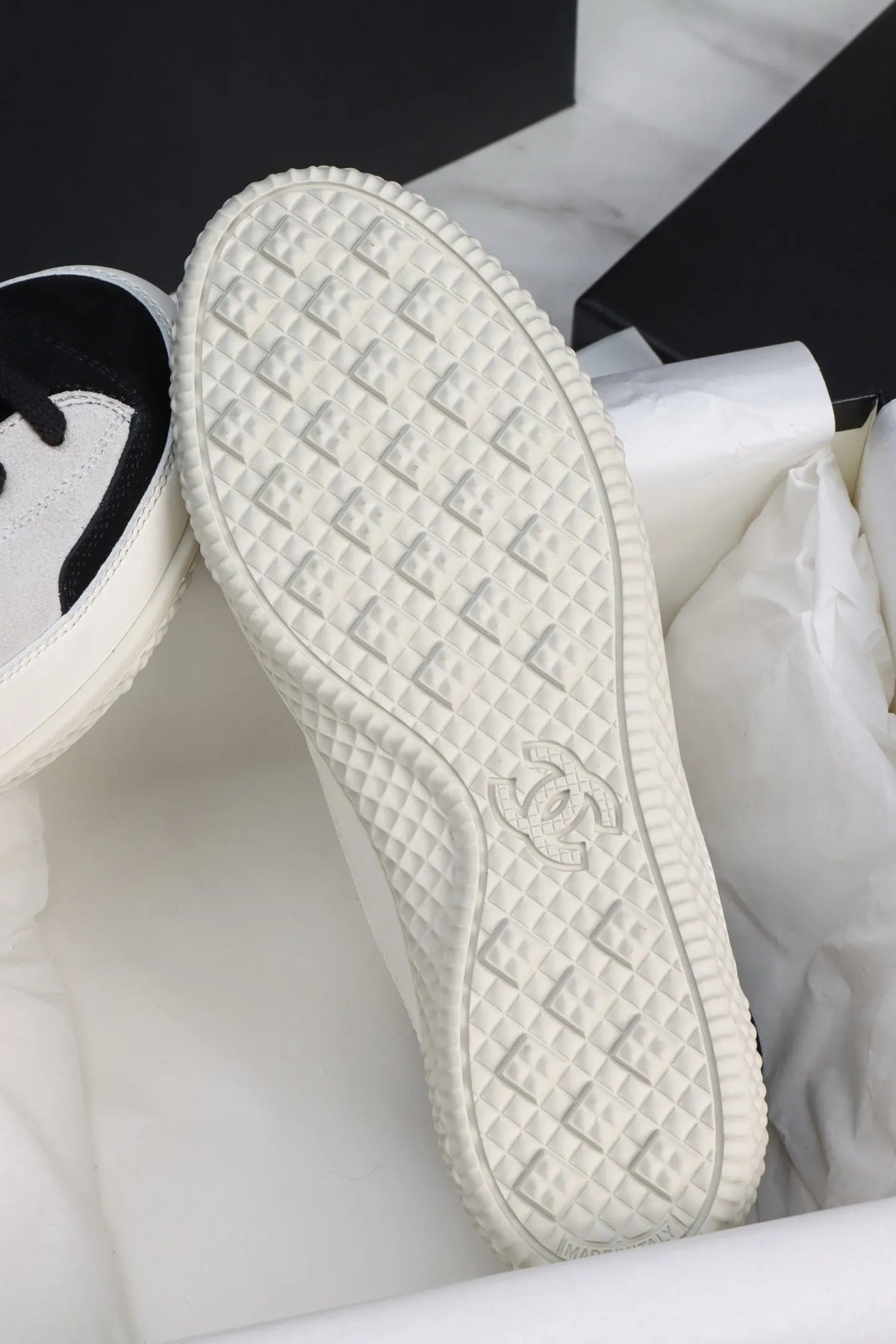 BEON 25D High-Top Panda Sneakers 485974