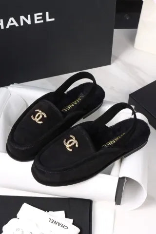 BEON 25K Black Plush Flats 305032