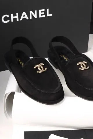 BEON 25K Black Plush Flats 305032