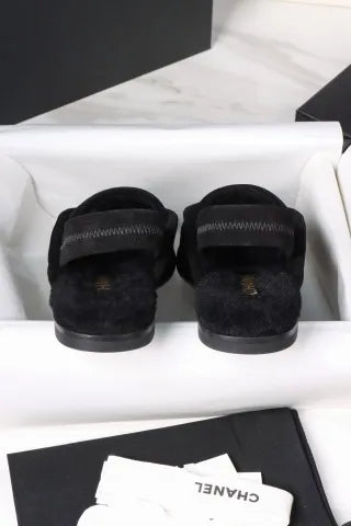 BEON 25K Black Plush Flats 305032