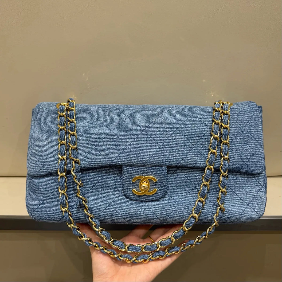 Blazy 26P Denim Maxi Flap Shoulder Bag