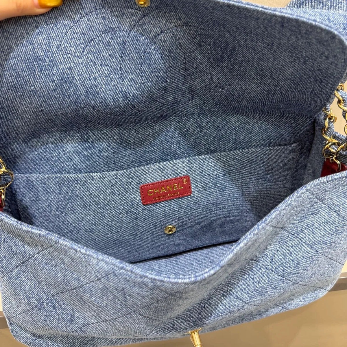 Blazy 26P Denim Maxi Flap Shoulder Bag
