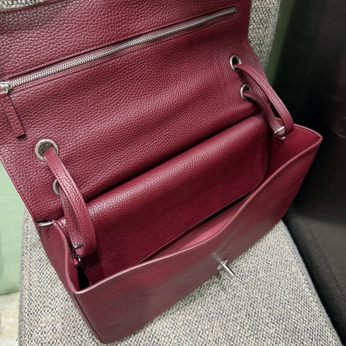 Blazy Maxi Flap Leather Shoulder Bag 140055
