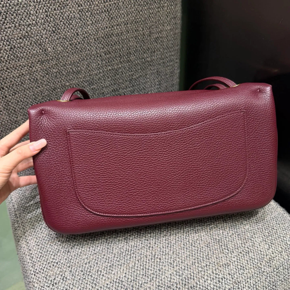 Blazy Maxi Flap Leather Shoulder Bag
