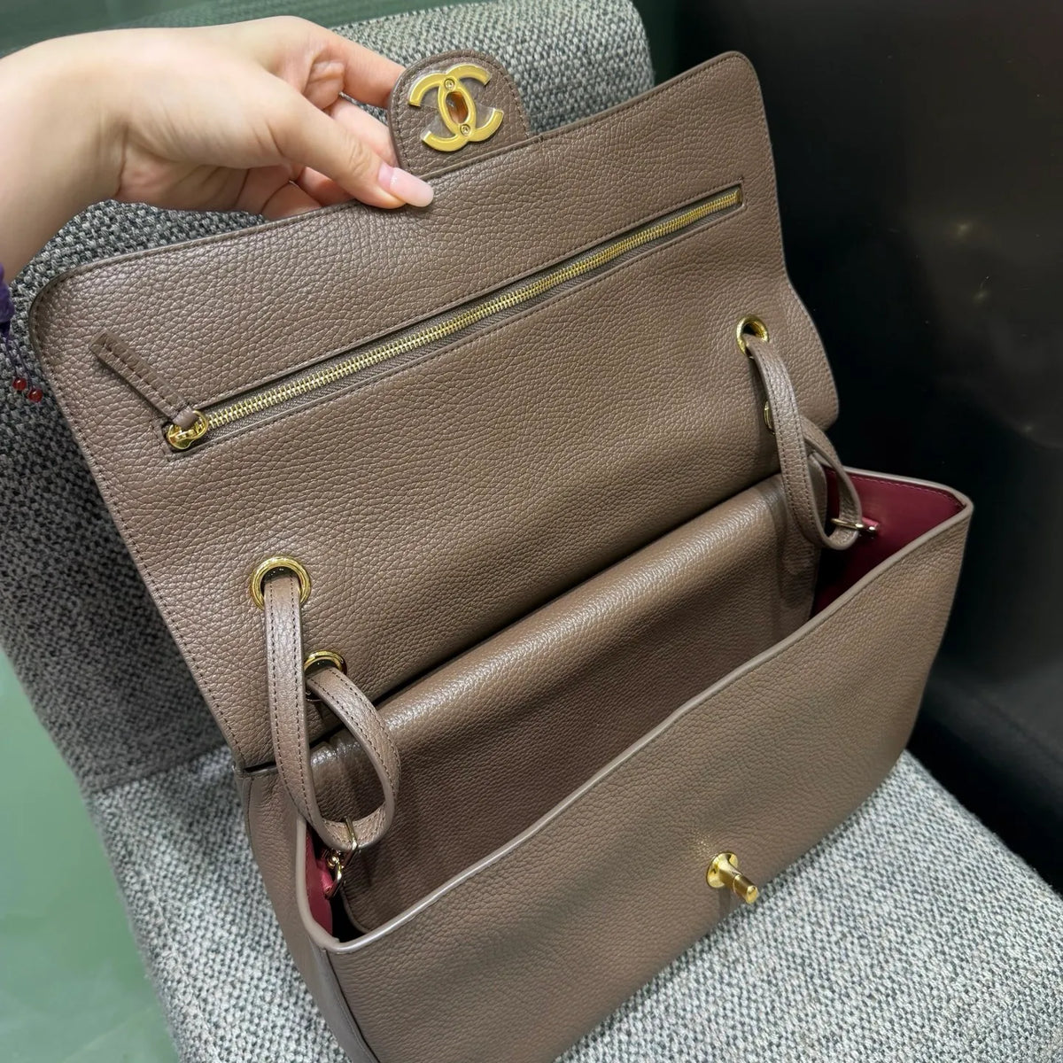 Blazy Maxi Flap Leather Shoulder Bag