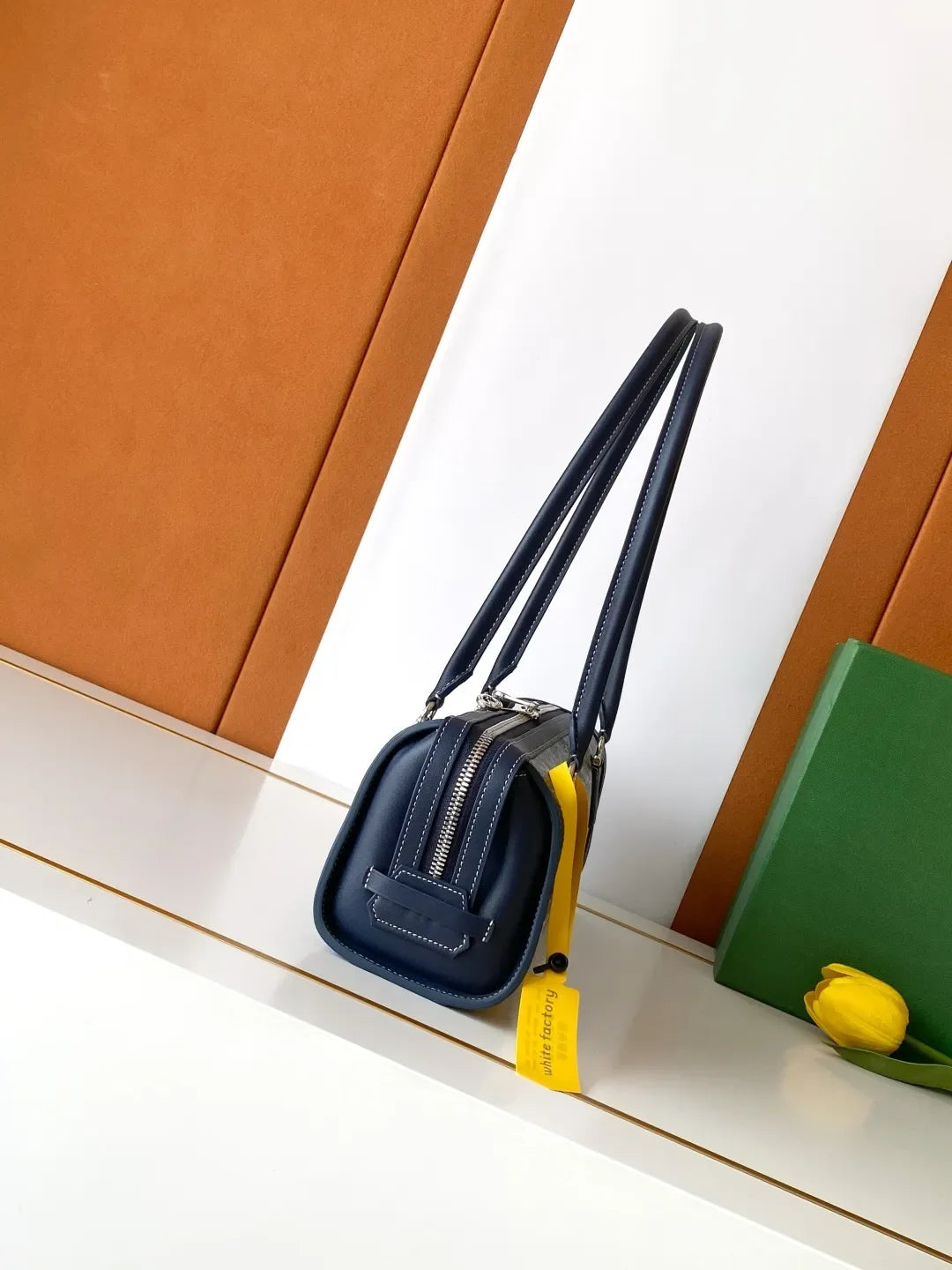 Bonbonniere Shoulder Bag Coated Canvas Leather 8039