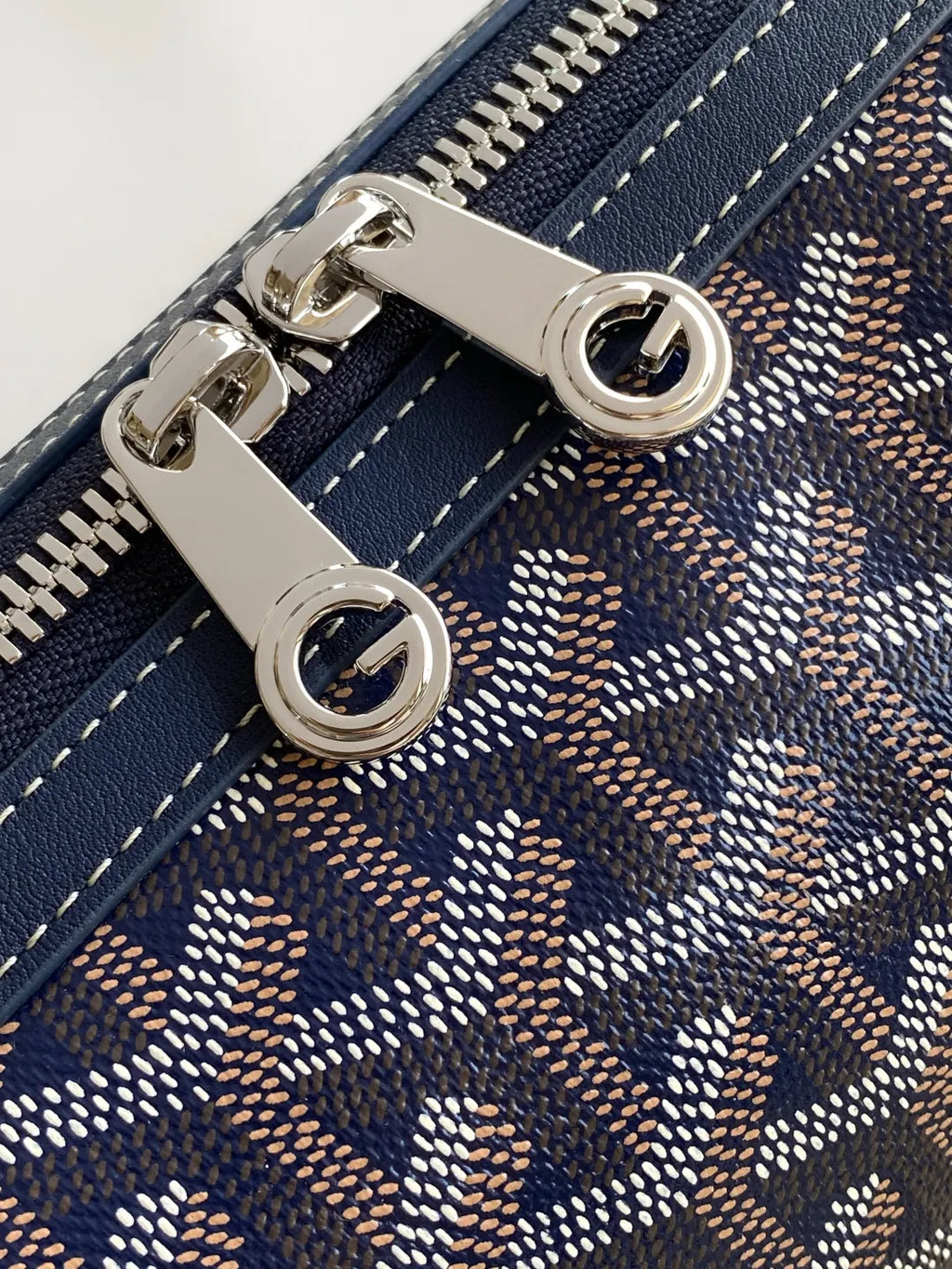 Bonbonniere Shoulder Bag Coated Canvas Leather 8039