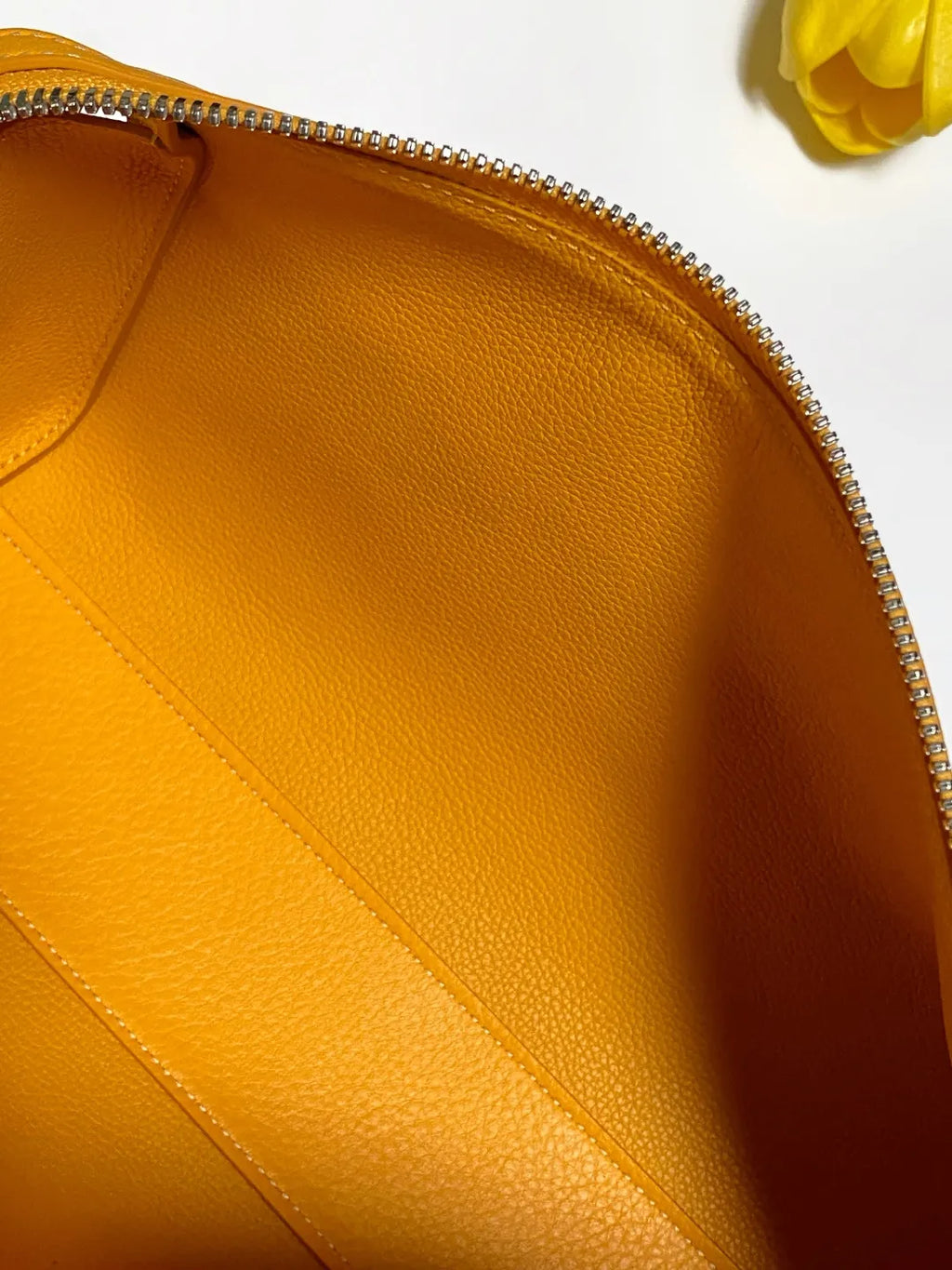 Bonbonniere Shoulder Bag Leather Yellow 8039