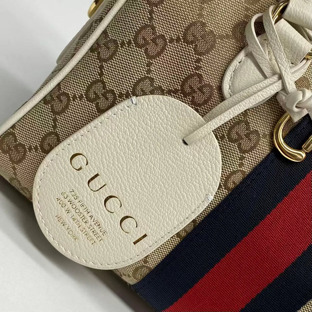 Borsetto GG Canvas 11.0 in Handbag 866732