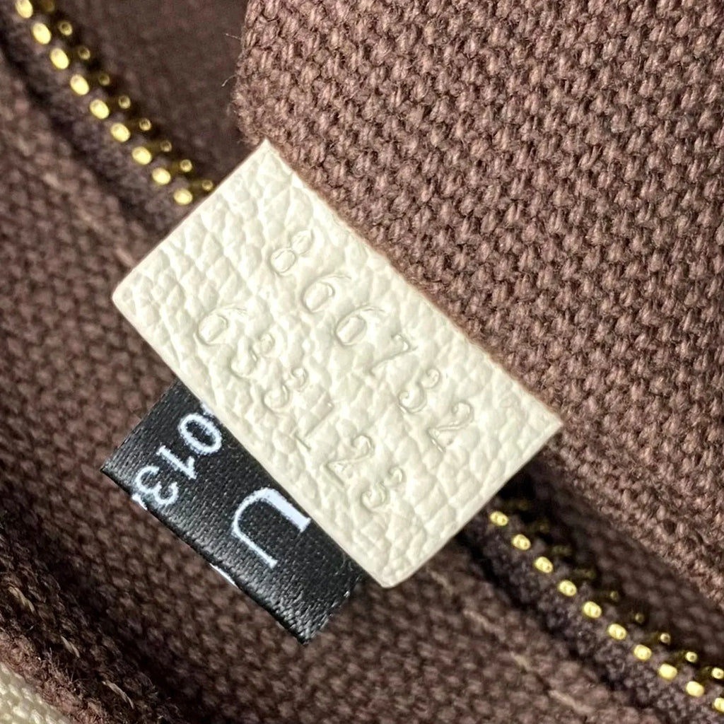 Borsetto GG Canvas 11.0 in Handbag 866732