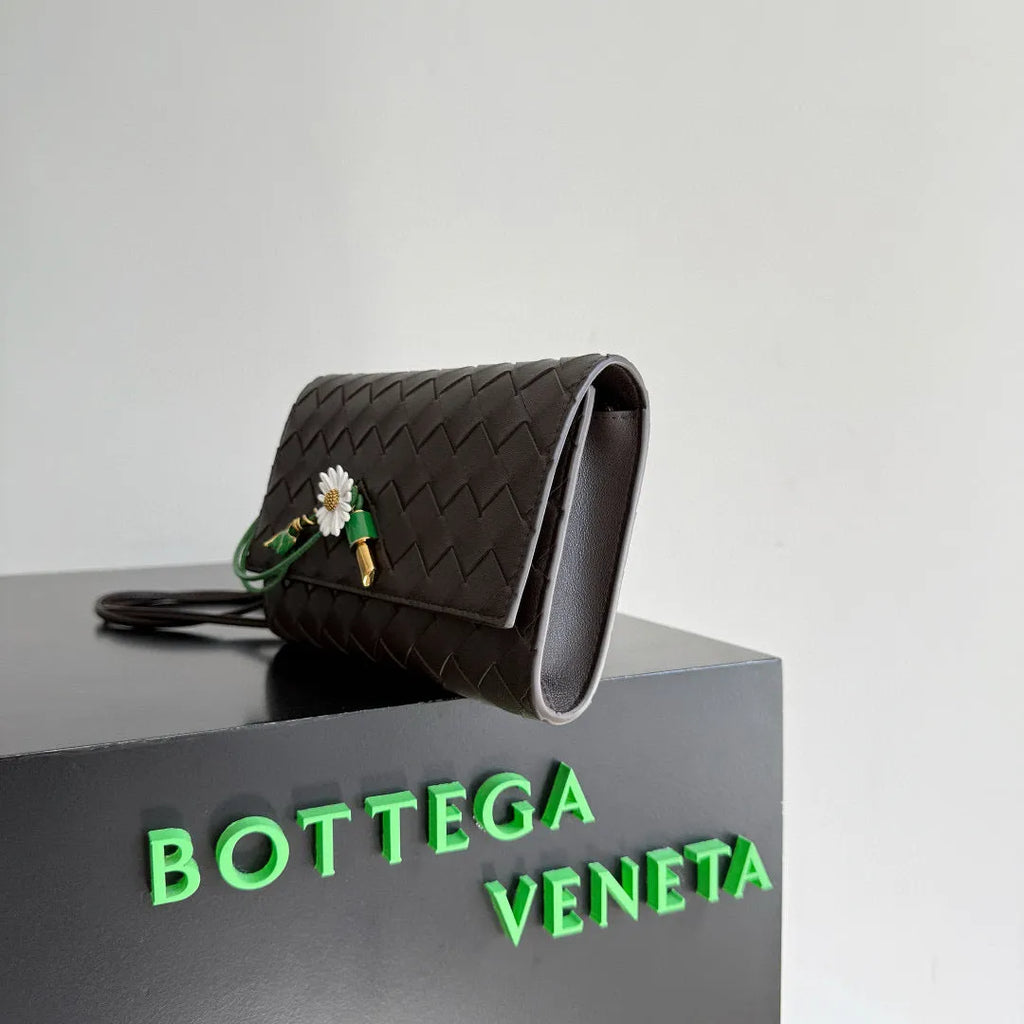 BOTT Women's BOTT V Andiamo Pouch