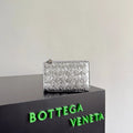 BOTT Women's Bott V Leather Wallet