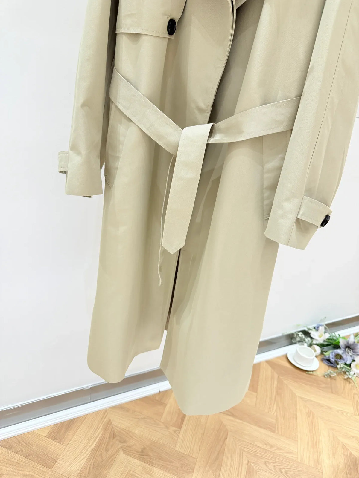BOTT Women's V Coat