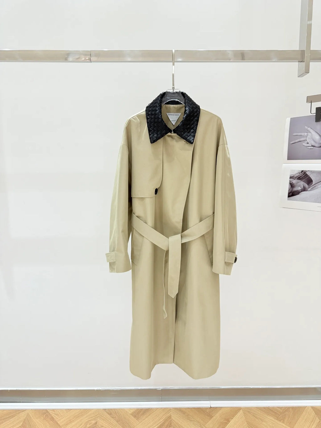 BOTT Women's V Coat