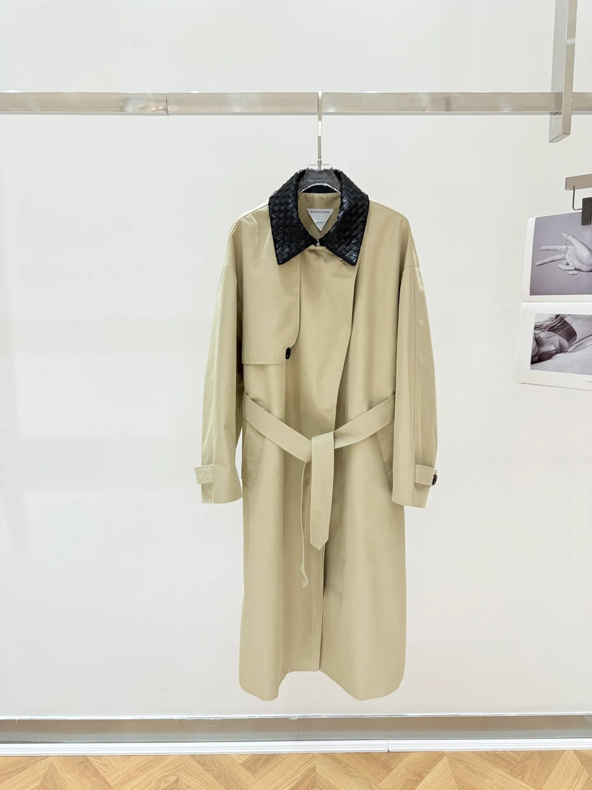 BOTT Women's V Coat