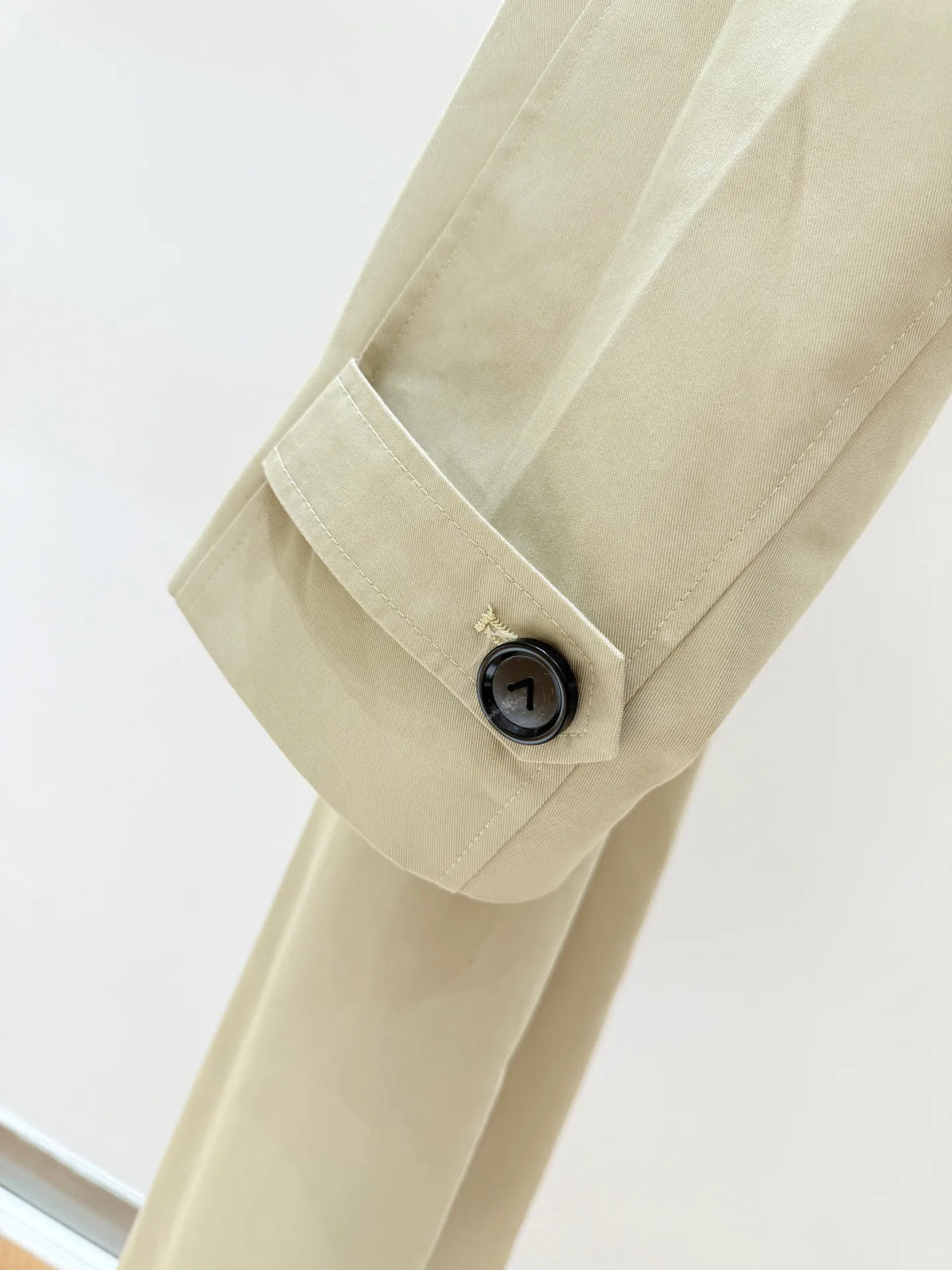 BOTT Women's V Coat