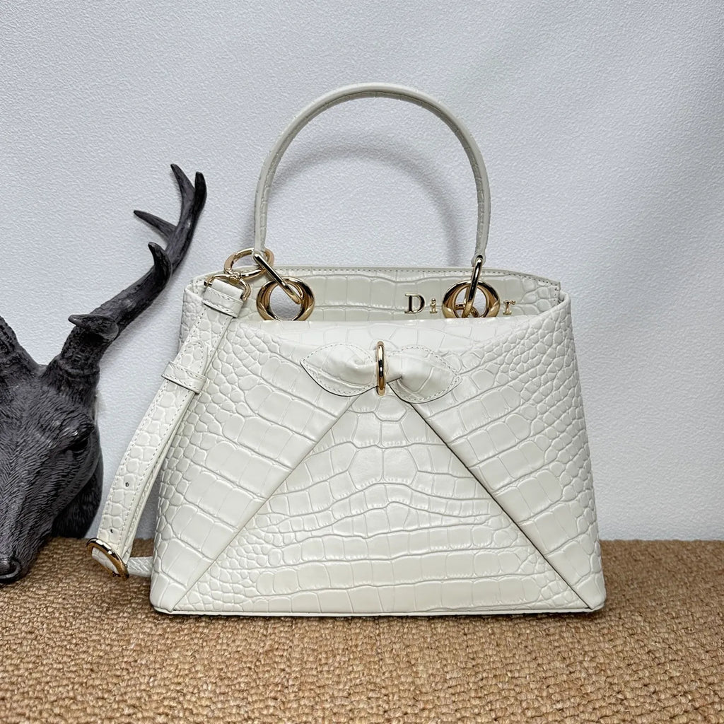 Bow-tie 11 in Crocodile Pattern Tote Bag 0737