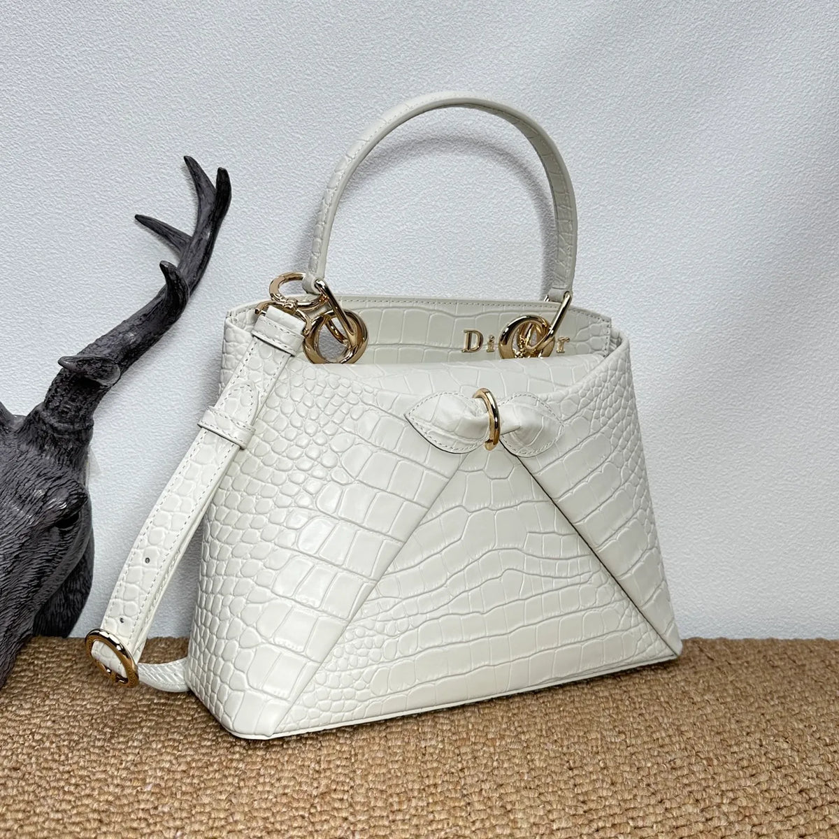 Bow-tie 11 in Crocodile Pattern Tote Bag 0737