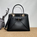 Bow-tie 11 in Tote Bag 0737