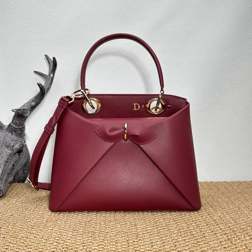 Bow-tie 11 in Tote Bag 0737