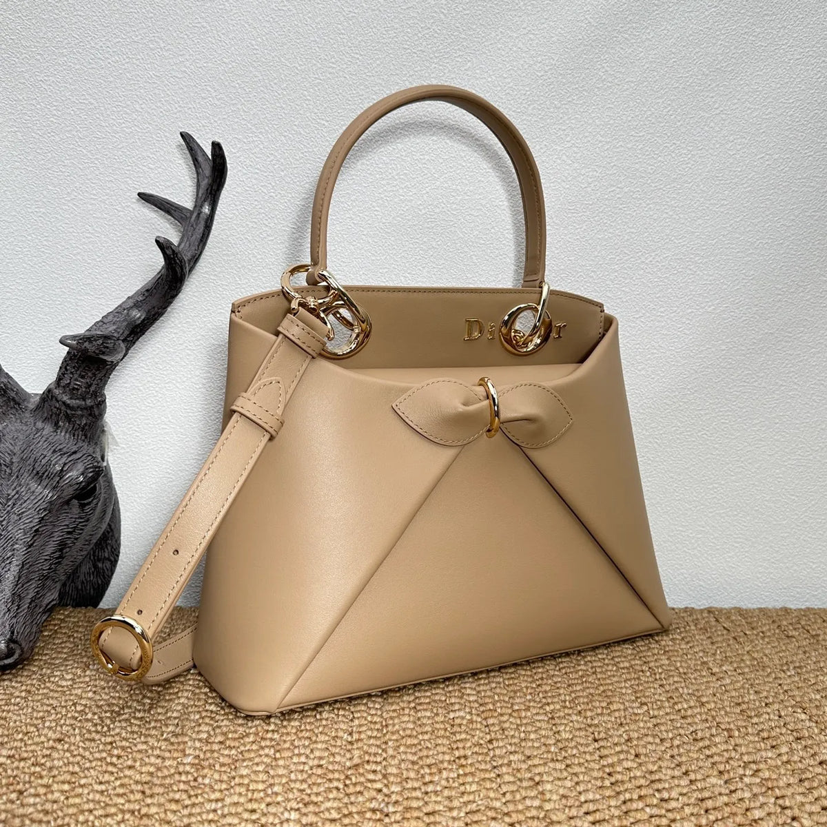 Bow-tie 11 in Tote Bag 0737
