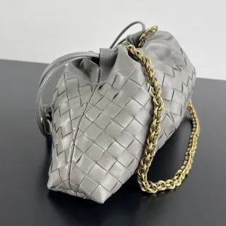 Dustbag Leather 13.0 in Shoulder Bag 844626