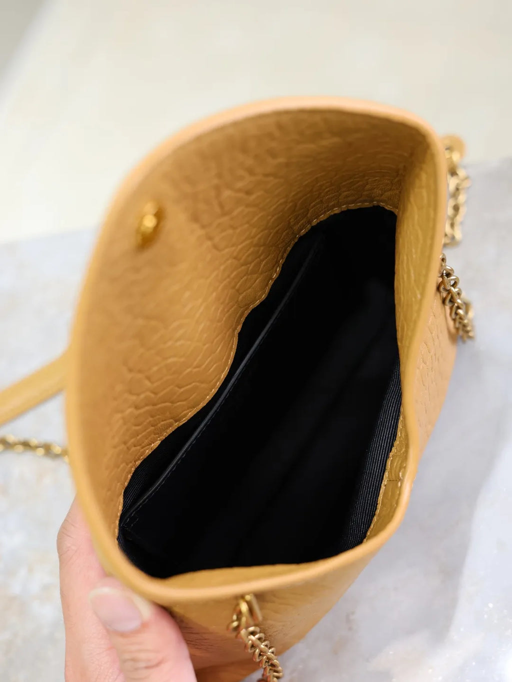 Calypso Mini 7.5 in Lambskin Chain Bag 819271