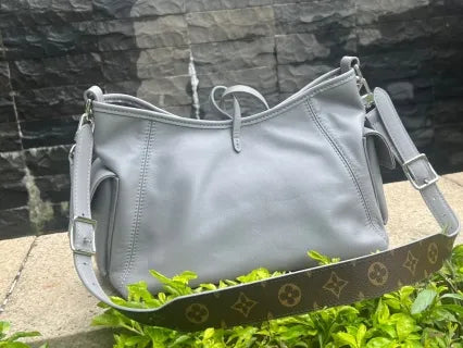 CarryAll Cargo Small Leather Handbag M12579 Gray