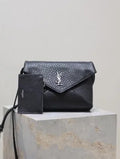 Cassandra 9.1 in Lambskin Messenger Bag 801490