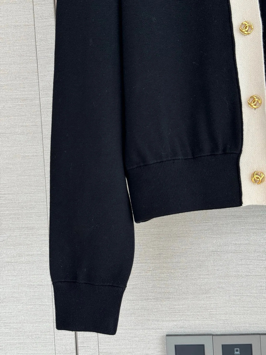 CC Women's Cardigan