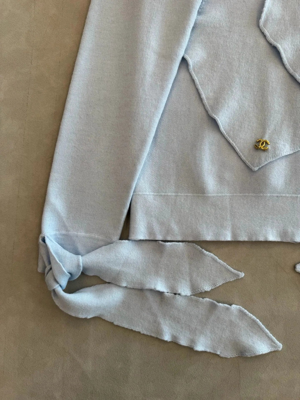 CC Women's Cashmere Jumper