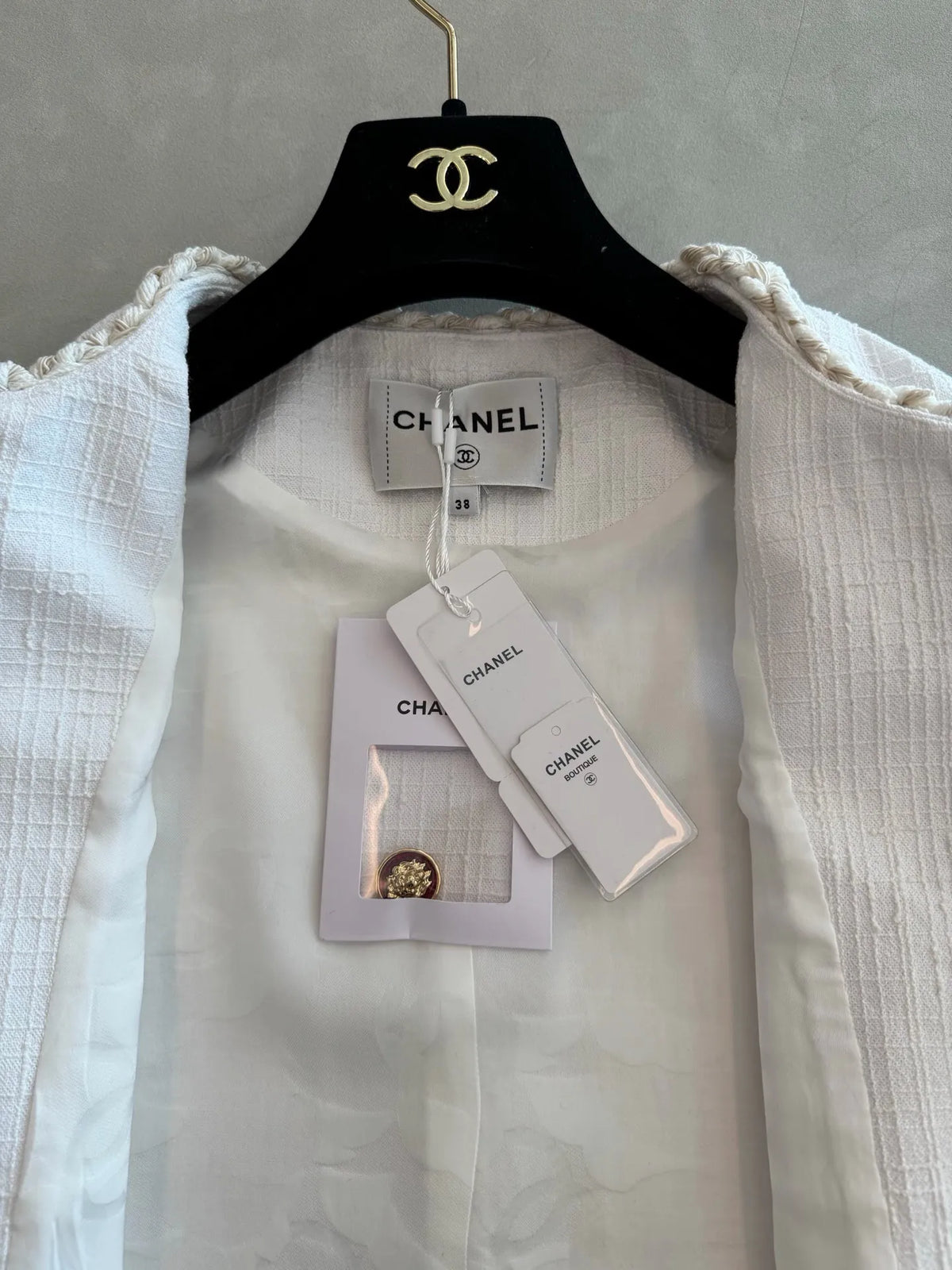 CC Women's Tweed Vest