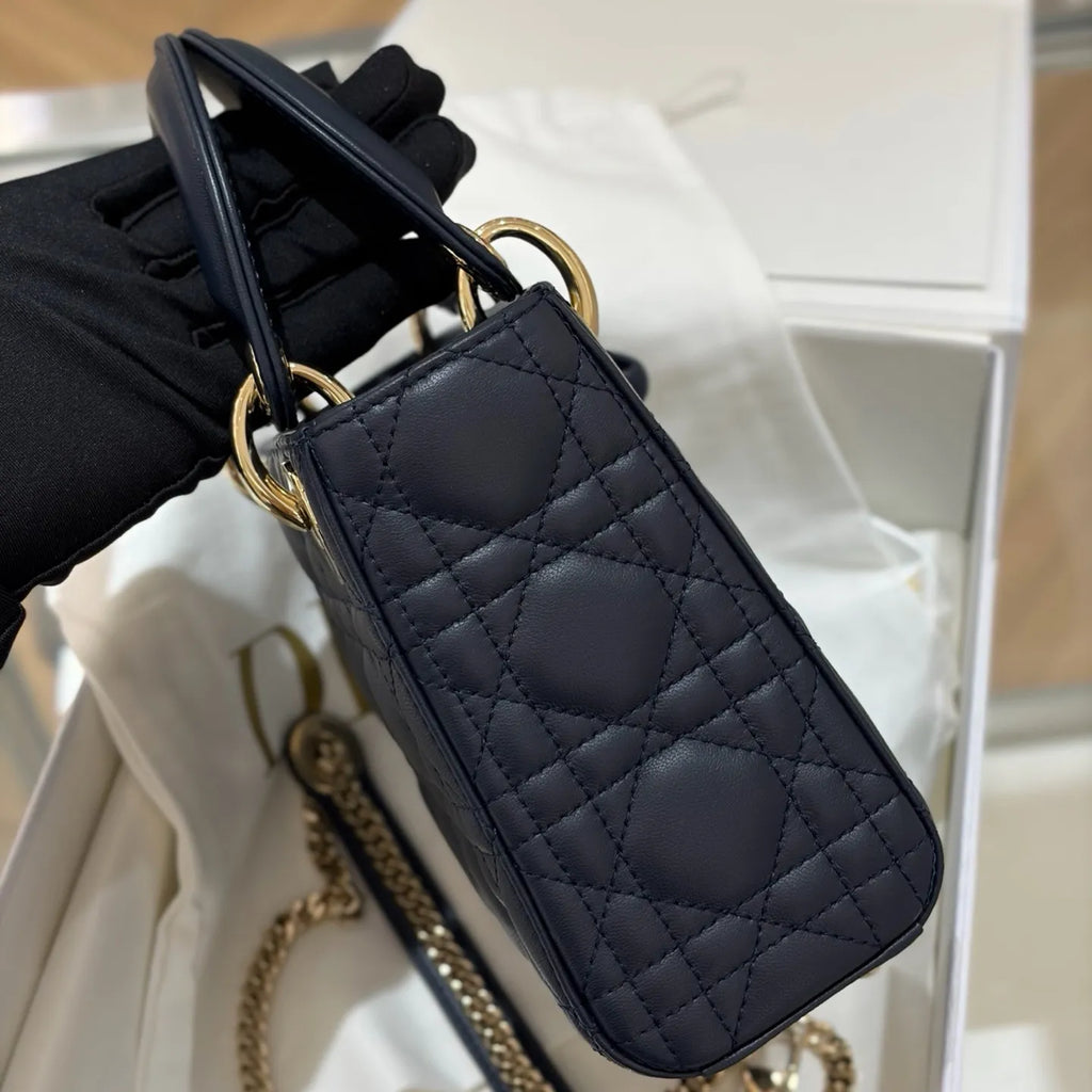 CD-Lady17 Bow Quilted Lambskin Handbag Marine Blue