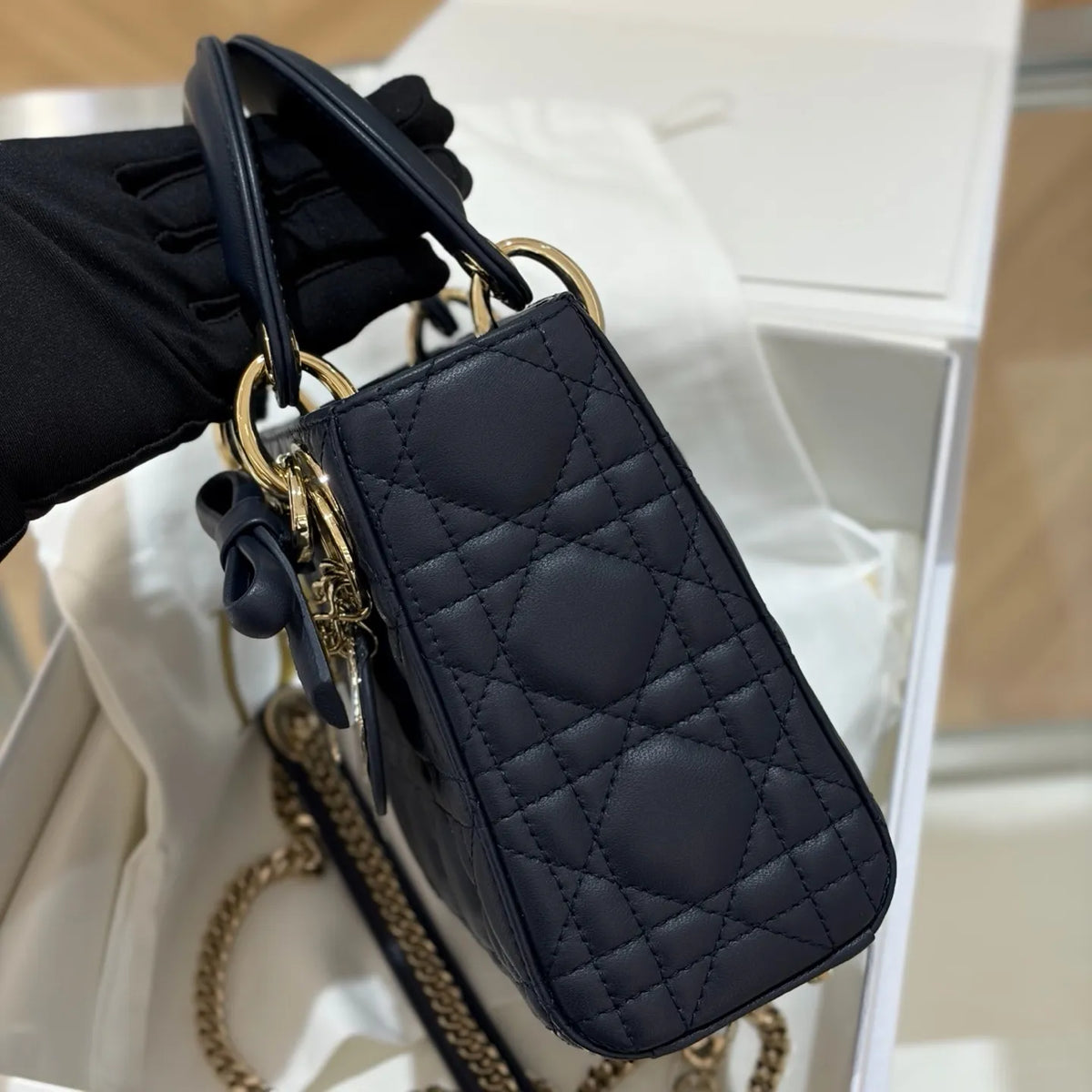 CD-Lady17 Bow Quilted Lambskin Handbag Marine Blue