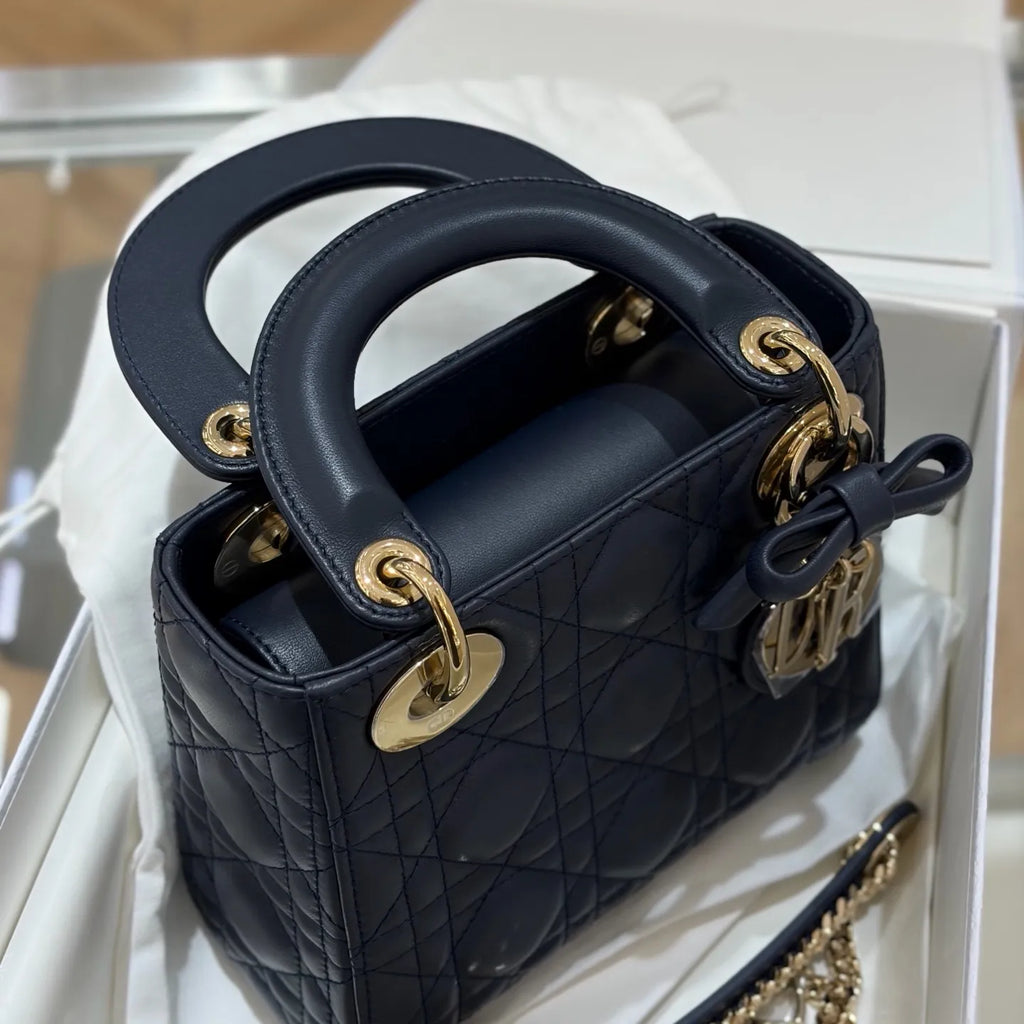 CD-Lady17 Bow Quilted Lambskin Handbag Marine Blue