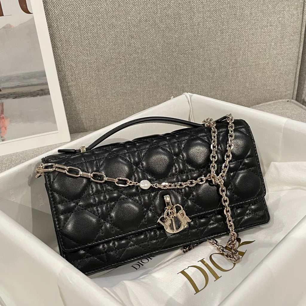 CD Pearl WOC Pearl Chain Crossbody Shoulder Bag
